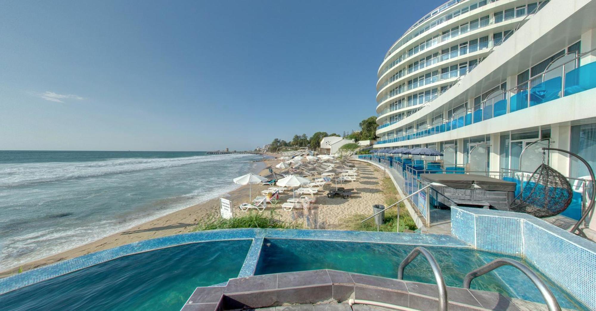 Spa Hotel Sirius Beach - Free Spa Access Saints Constantine and Helena Bagian luar foto