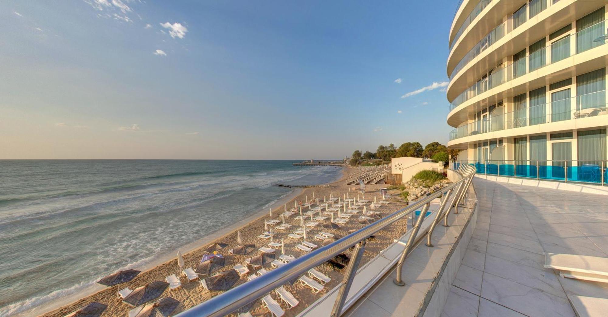 Spa Hotel Sirius Beach - Free Spa Access Saints Constantine and Helena Bagian luar foto