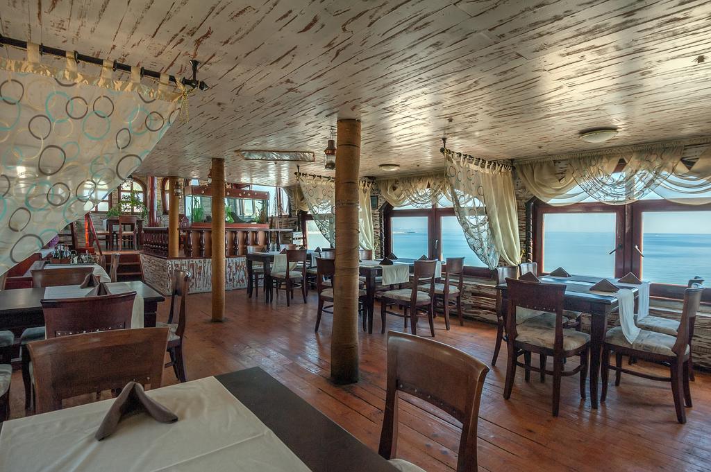 Spa Hotel Sirius Beach - Free Spa Access Saints Constantine and Helena Bagian luar foto